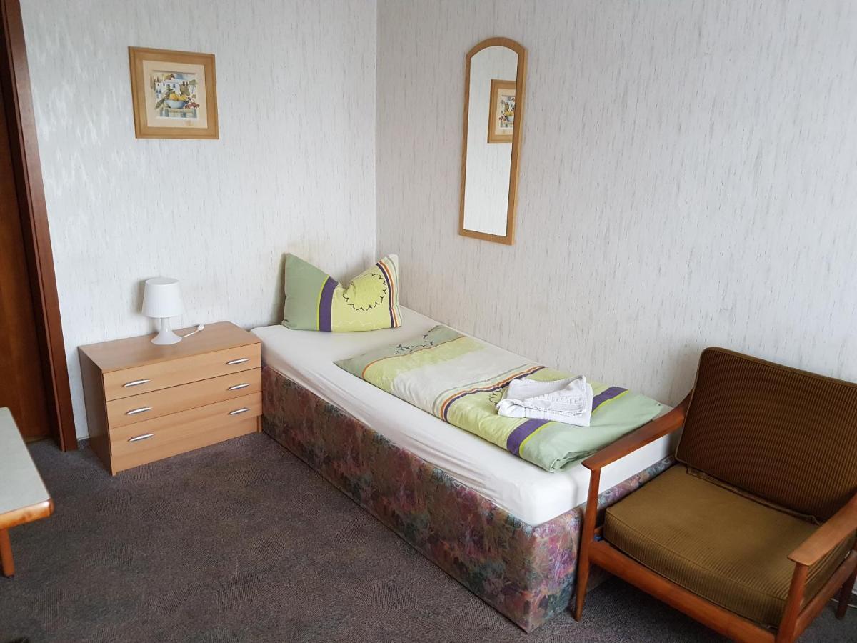 Hotel Arkona Genthin ภายนอก รูปภาพ